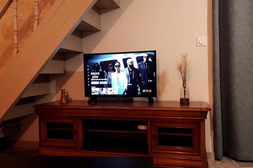 Logement Neuf Et Cosy Proche Centre Ville Σινόν Εξωτερικό φωτογραφία